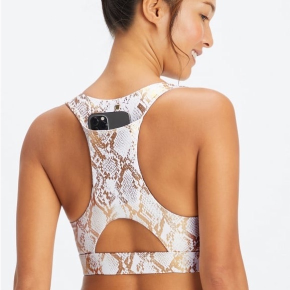 Fabletics define PowerHold HR legging 7/8 legging & bra - Picture 2 of 8